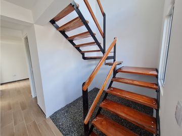 BROKER - VENTA DE CASA PARA ESTRENAR CONJUNTO VIA A JARDINES POPAYAN