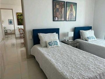 Apartamento de lujo en primera linea de Playa Salguero - 005R