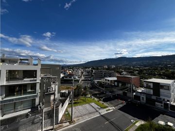 Cumbayá La Primavera, Departamento en Venta, 90m2, 2 Habitaciones