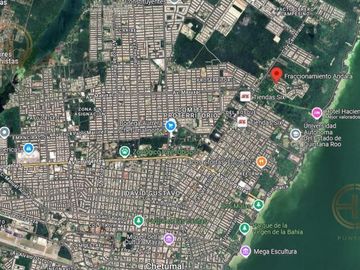 Casa en Venta en Chetumal en Fraccionamiento frente al mar, Quintana Roo