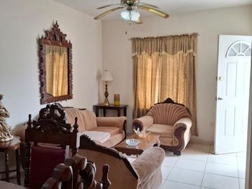 Casa en Venta en Fracc. Ampliación la Estrella al Sur de Saltillo
