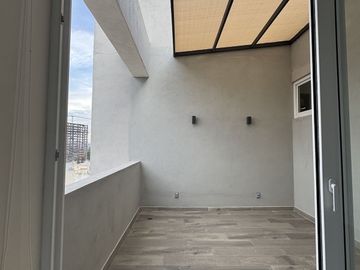 PENTHOUSE EN VENTA DE 3 RECÁMARAS MÁS CUARTO DE TELE