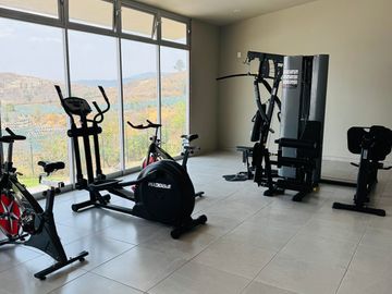 Casa NUEVA en Venta en Coto ALBAZUR en Santa Anita, Tlajomulco de Zuñiga.