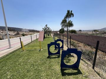 Casa NUEVA en Venta en Coto ALBAZUR en Santa Anita, Tlajomulco de Zuñiga.