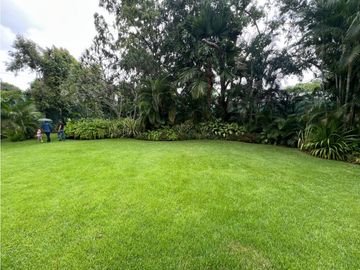 VENTA O ALQUILER CASA DE LUJO ALTOS DE GOLF MODERNA CON PISCINA
