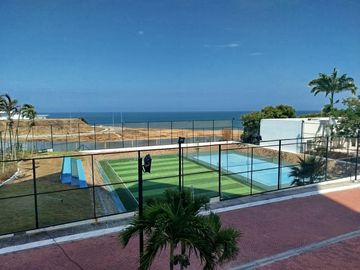 Departamento amoblado en venta en Edificio Ocean Club  CesF