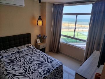 Departamento amoblado en venta en Edificio Ocean Club  CesF