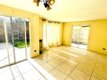 Casa en Venta en VALLE LO CAMPINO , QUILICURA