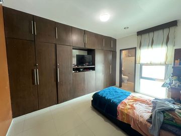 VENTA Casa de TRES NIVELES CON ALBERCA Fracc. Lomas del Sol RIVIERA VERACRUZANA