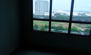 Disewakan Apartemen the springlake view summarecon bekasi