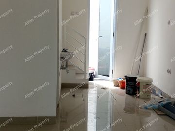 Dijual Rumah Baru Modern siap huni 3Lt di Kran 5 Kemayoran JakPus