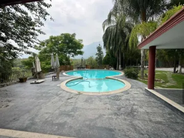Quinta en venta en Cadereyta Jimenez Centro, Cadereyta Jiménez, Nuevo León