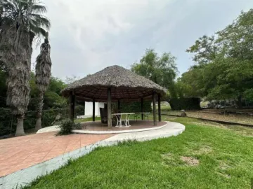 Quinta en venta en Cadereyta Jimenez Centro, Cadereyta Jiménez, Nuevo León