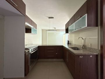 Casa en venta en Bosque Real
