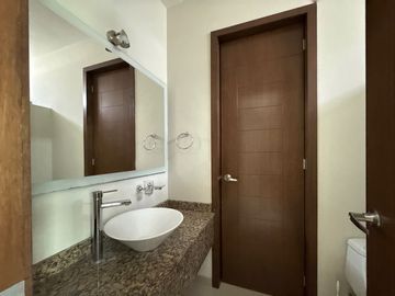 Casa en venta en Bosque Real