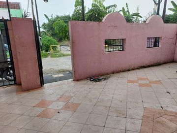 Dijual Rumah 2,5 Lantai di Jl Alamanda Harapan Indah Bekasi