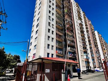 SE VENDE HERMOSO DEPARTAMENTO EN EL BOSQUE