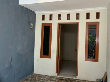 dijual murah rumah dekat mall citra raya cikupa tangerang