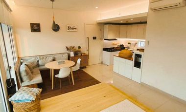 Apartemen Modern Siap Huni Full Furnished Rainbow Spring Condovillas