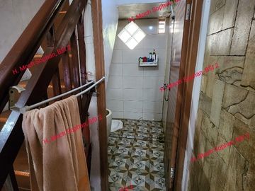 Di jual rumah 2 lantai di komplek bsi 2 sawangan pengasinan depok