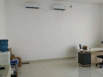 Disewakan gudang baru jadi lokasi strategis