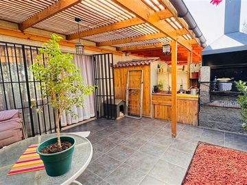 Casa en Venta en PARQUE REAL , QUILICURA