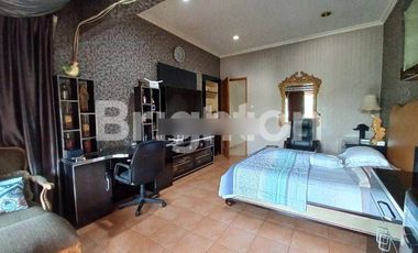 RUMAH FULL FURNISHED DI SENTUL CITY CLUSTER BUKIT GOLF