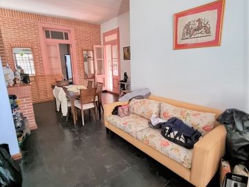 Casa de 5 ambientes en Venta en Villa crespo