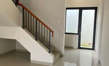 Disewakan Ruko Strategis di Madison Square Kota Wisata Cibubur
