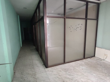 Di Jual Ruko 3 Lt Grand Flower Jl. Pasar Kembang, Surabaya
