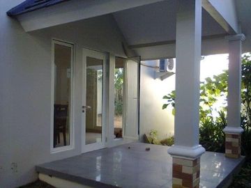 Rumah Cluster Alexandrite Gading Serpong