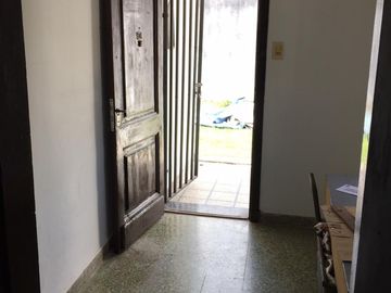 Excelente propiedad a cuadras de la estación de Glew