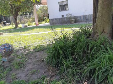 Hermosa casa quinta en el límite de Glew y Guernica