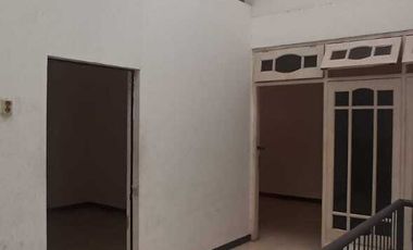 Dijual Rumah siap huni,di Nirwana Eksekutif blok CC, Surabaya