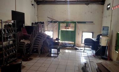 Ruko Klampis Jaya 4,5x12 meter Bangunan 4 lantai ada 3 Kamarmandi