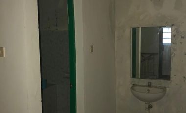Ruko Darmo Galeria Mayjen Sungkono dimensi 4.5x15 meter 4,5 lantai