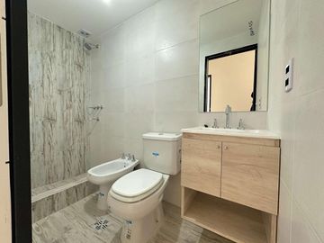 Departamento de 3 ambientes con 2 balcones