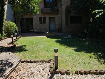 Hermosa casa en Glew, barrio los Aromos