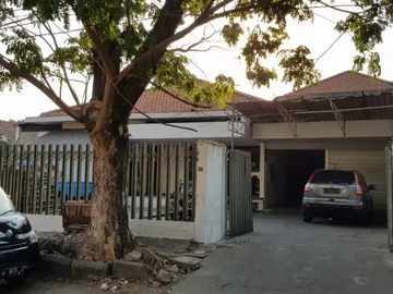 Turun Harga Dijual rumah Pusat Kota, Jalan Sam Ratulangi, Surabaya