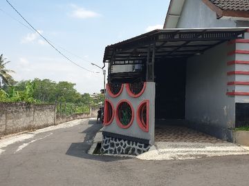 RUMAH SIAP HUNI HOOK 229M LOKASI GELANGAN DEKAT ALUN2 DAN RINDAM