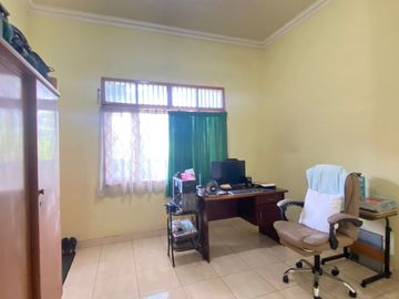Rumah Berhalaman Luas Bangunan 1 Lantai di Cinere Dekat Pintu Tol