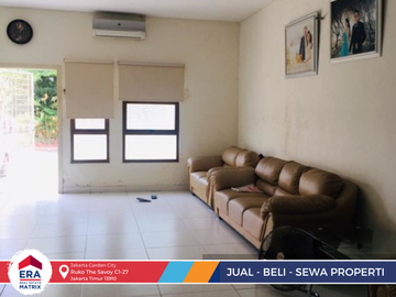 Jual cepat rumah siap huni LT 210m2 strategis di cluster Alamanda Jakarta Garden City (JGC) Cakung Jakarta Timur