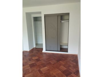 MARAVILLOSA VISTA A CERRO SANTA LUCIA, DEPTO  DUPLEX A PASOS BARRIO LASTARRIA, RECIEN REMODELADO Y MODERNIZADO, COMO NUEVO