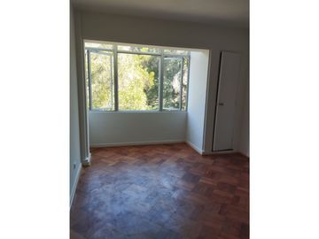 MARAVILLOSA VISTA A CERRO SANTA LUCIA, DEPTO  DUPLEX A PASOS BARRIO LASTARRIA, RECIEN REMODELADO Y MODERNIZADO, COMO NUEVO