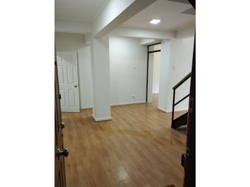 MARAVILLOSA VISTA A CERRO SANTA LUCIA, DEPTO  DUPLEX A PASOS BARRIO LASTARRIA, RECIEN REMODELADO Y MODERNIZADO, COMO NUEVO