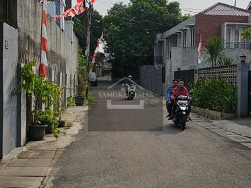 Dijual Cepat Rumah 2 Lantai di Cilandak Jakarta Selatan