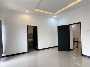 Rumah Baru Scandinavian Style Luas 208m² Siap Huni di Cinere