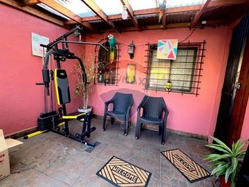 Casa en comuna El Bosque Encanto Clásico y Moderno