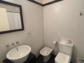 MONOAMBIENTE 30 M2 BALCON !!! AL FRENTE