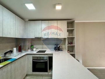 Comodo departamento en venta